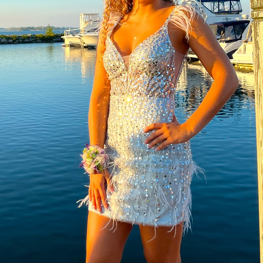 Silver homecoming dress 2023 purchased at Dillard